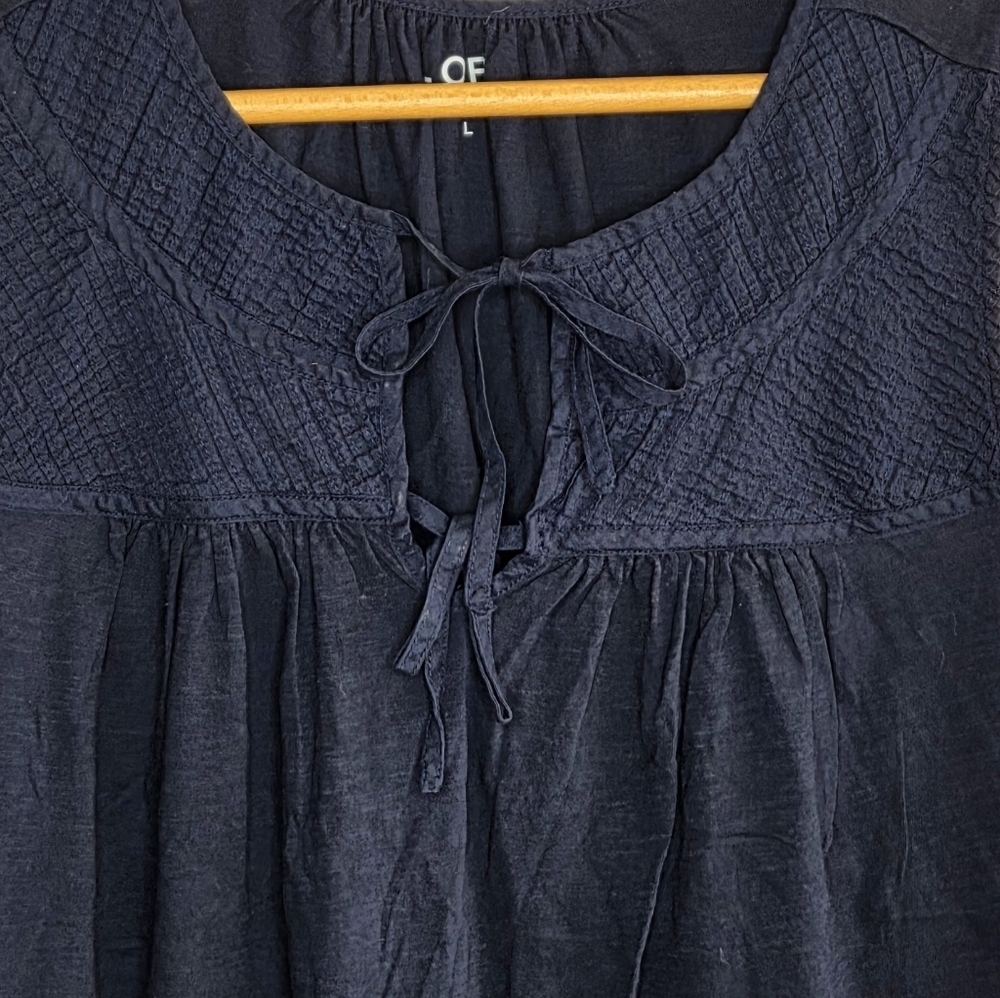 Loft | Navy Blue Tie and Textured Upper Tank Top Size Large 100% Cotton - Picture 2 of 4